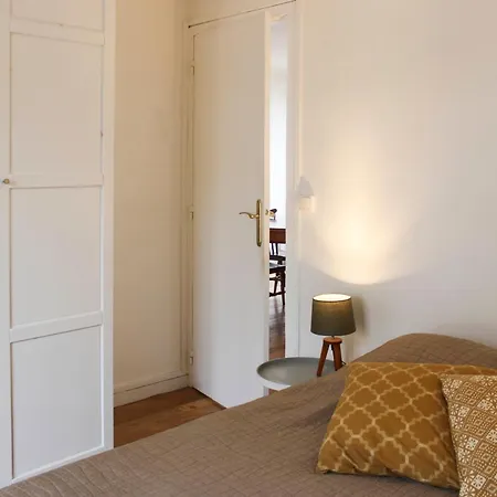 아파트 Spacious Cocoon Near Paris
